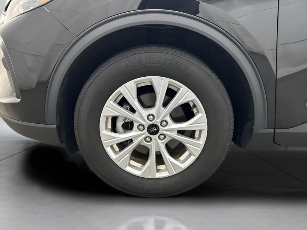 Certified 2024 Ford Escape Active w/ Cold Weather Package image 12