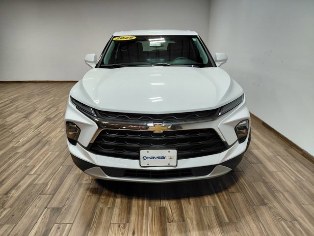 Certified 2025 Chevrolet Blazer LT AWD/4WD image 13