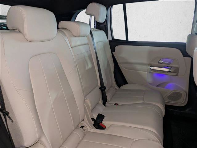 Certified 2025 Mercedes-Benz GLB 250 4MATIC image 21