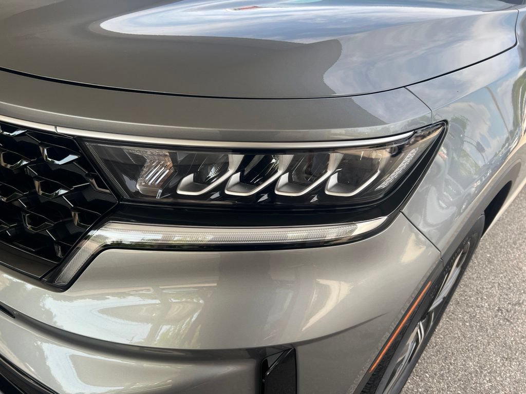 Certified 2024 Kia Sorento EX AWD/4WD image 28
