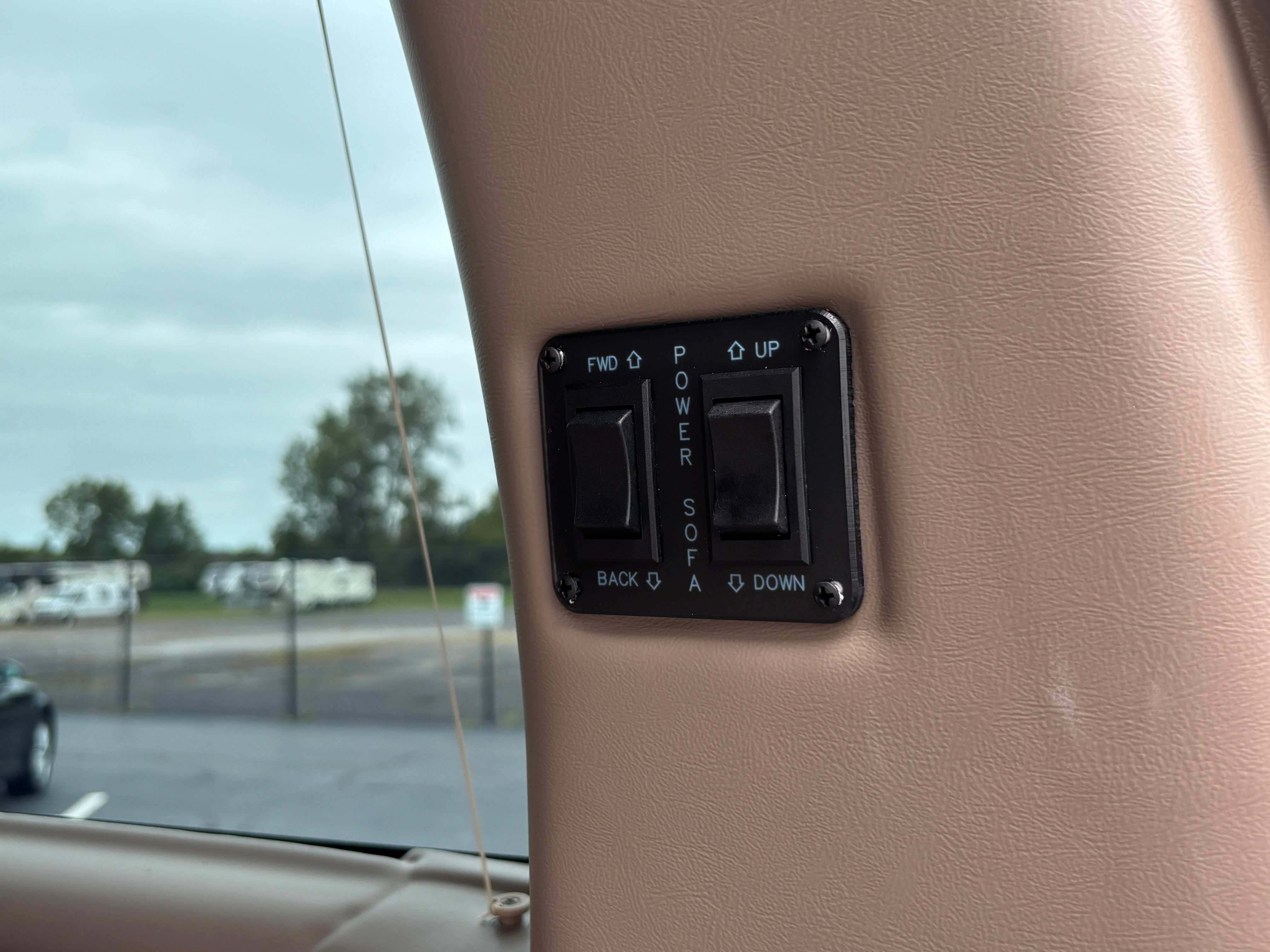 New 2026 GMC Savana 2500 w/ Driver Convenience Package RWD image 11