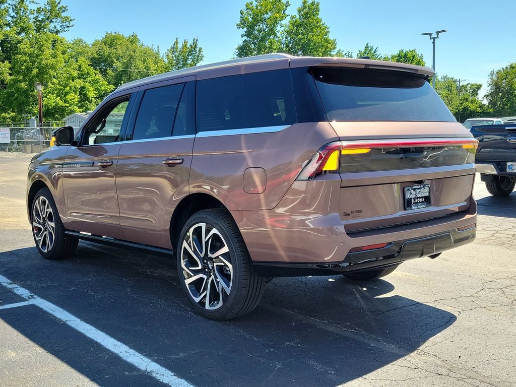 New 2026 Lincoln Navigator Black Label AWD/4WD image 6