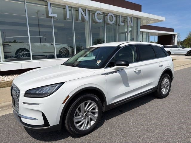 Used 2024 Lincoln Corsair AWD image 1