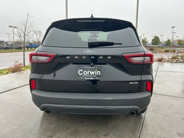 Used 2025 Ford Escape ST-Line AWD/4WD image 7