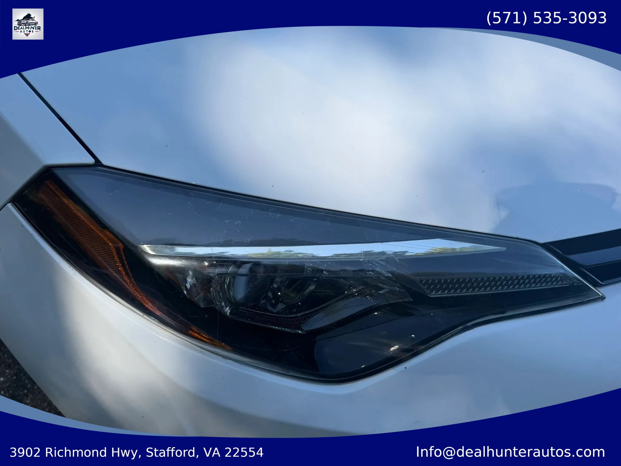 Used 2017 Toyota Corolla LE FWD image 5