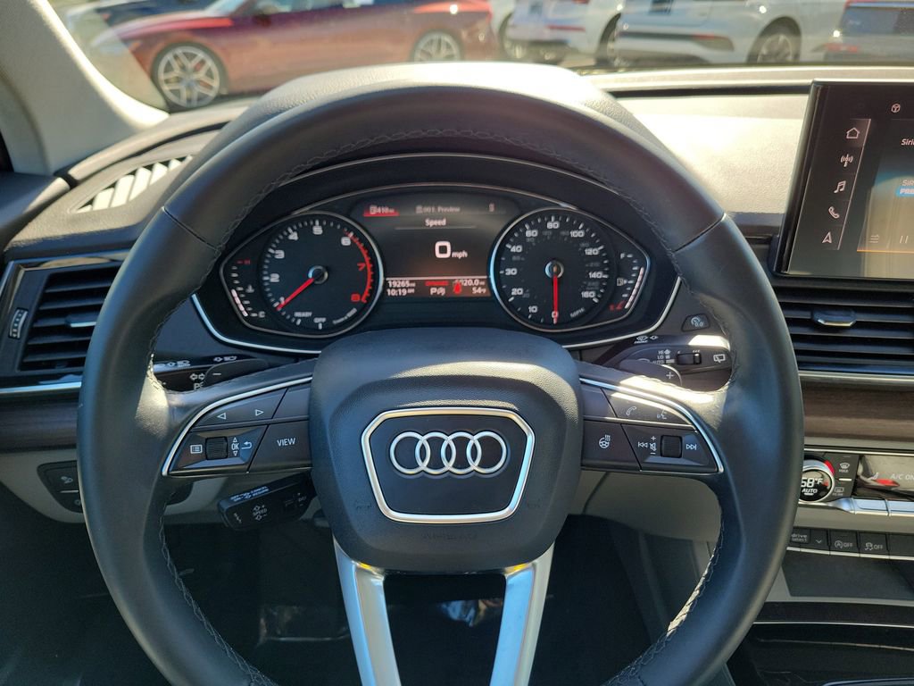 Certified 2023 Audi Q5 2.0T Premium w/ Convenience Package image 8