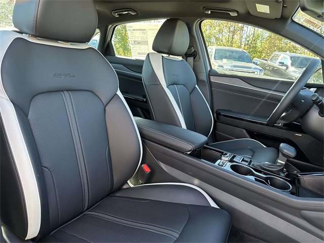 New 2026 Kia K5 GT-Line image 25