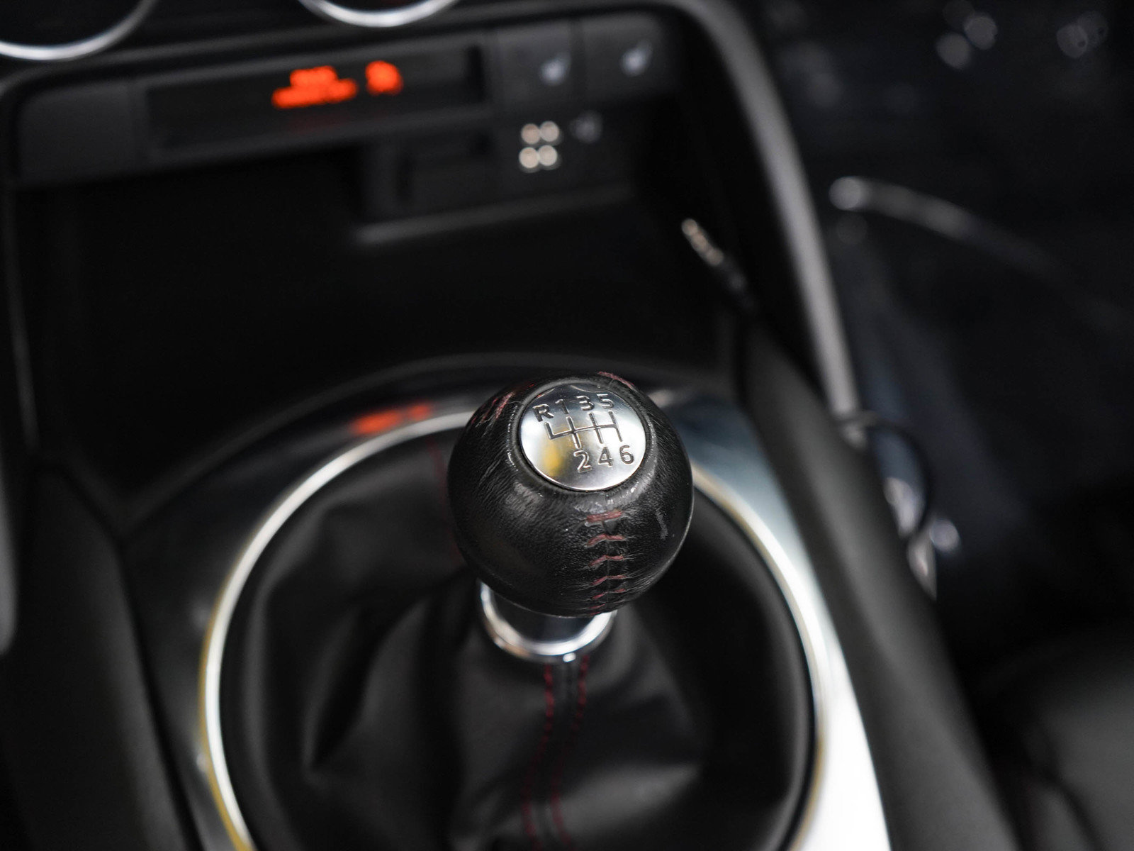 Used 2016 MAZDA MX-5 Miata Grand Touring RWD image 19