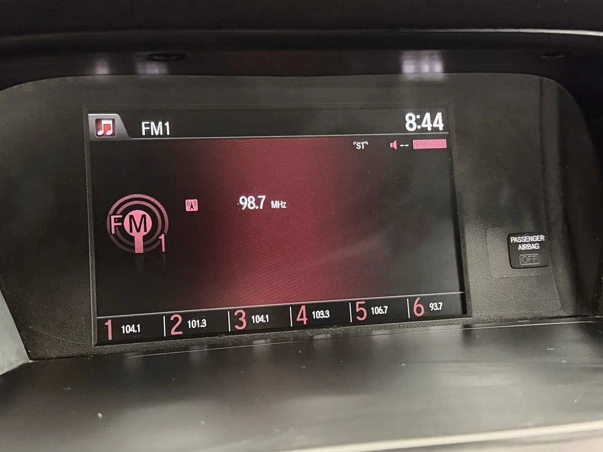 Used 2016 Honda Accord Sport image 16