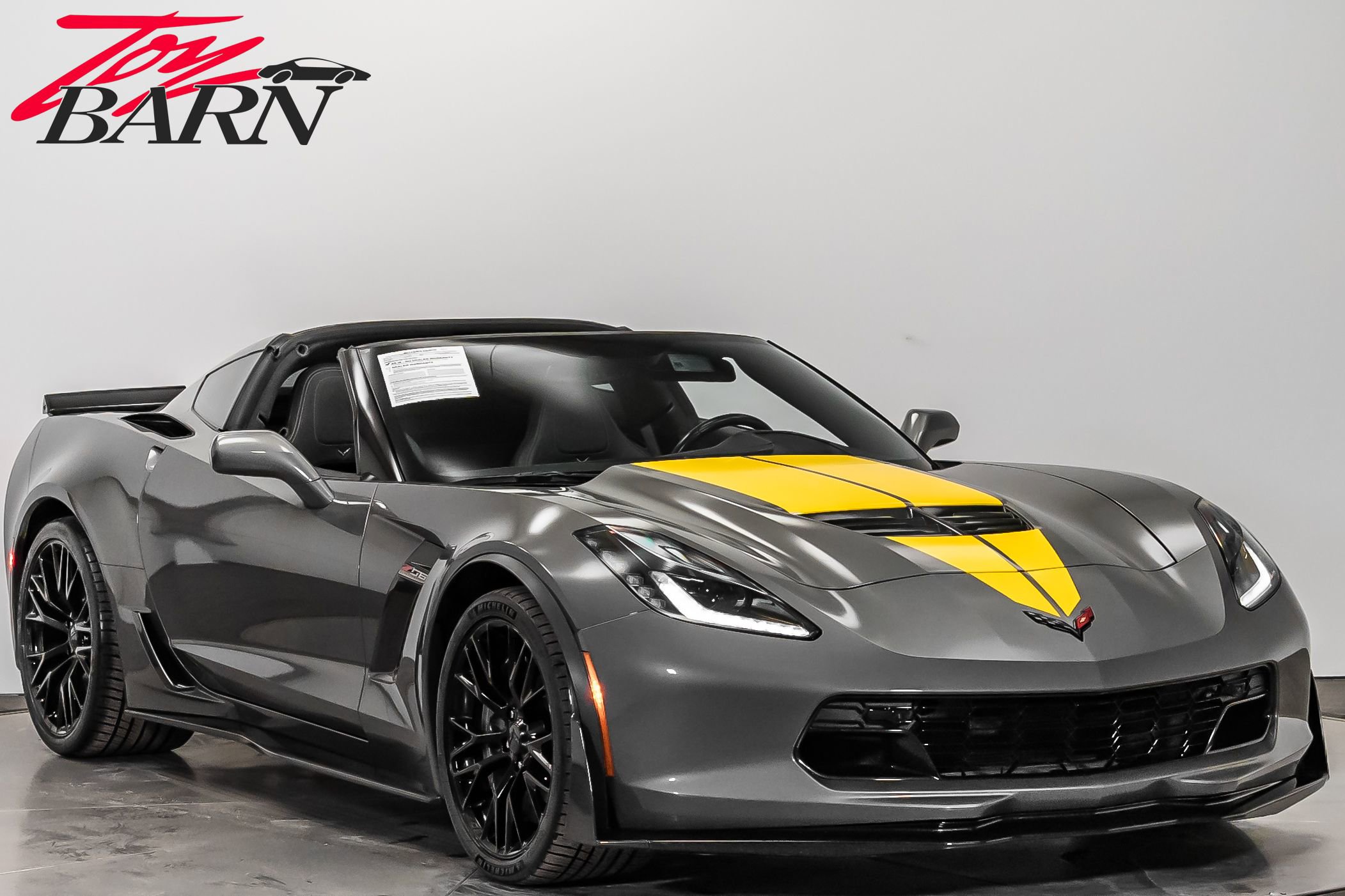 Used 2016 Chevrolet Corvette Z06 w/ 3LZ Preferred Equipment Group image 7