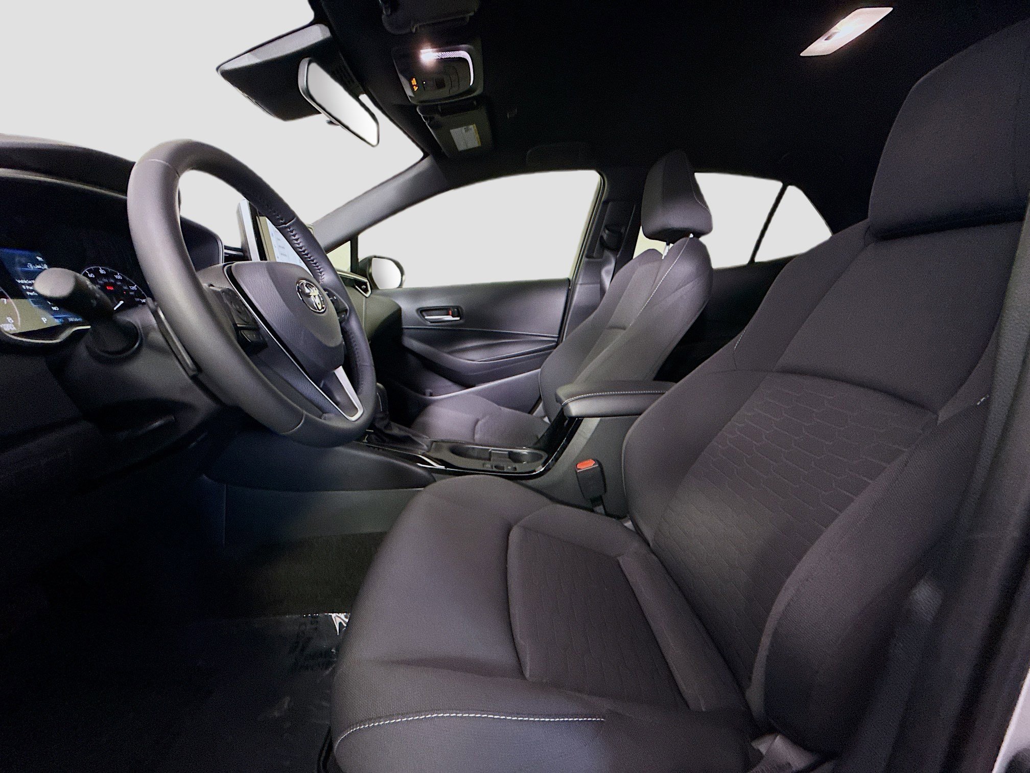Used 2025 Toyota Corolla SE FWD image 22