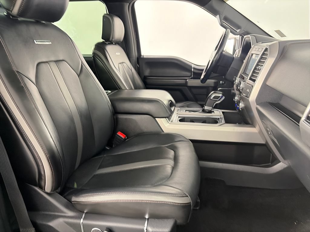 Certified 2018 Ford F150 Platinum w/ Equipment Group 701A Luxury AWD/4WD image 32