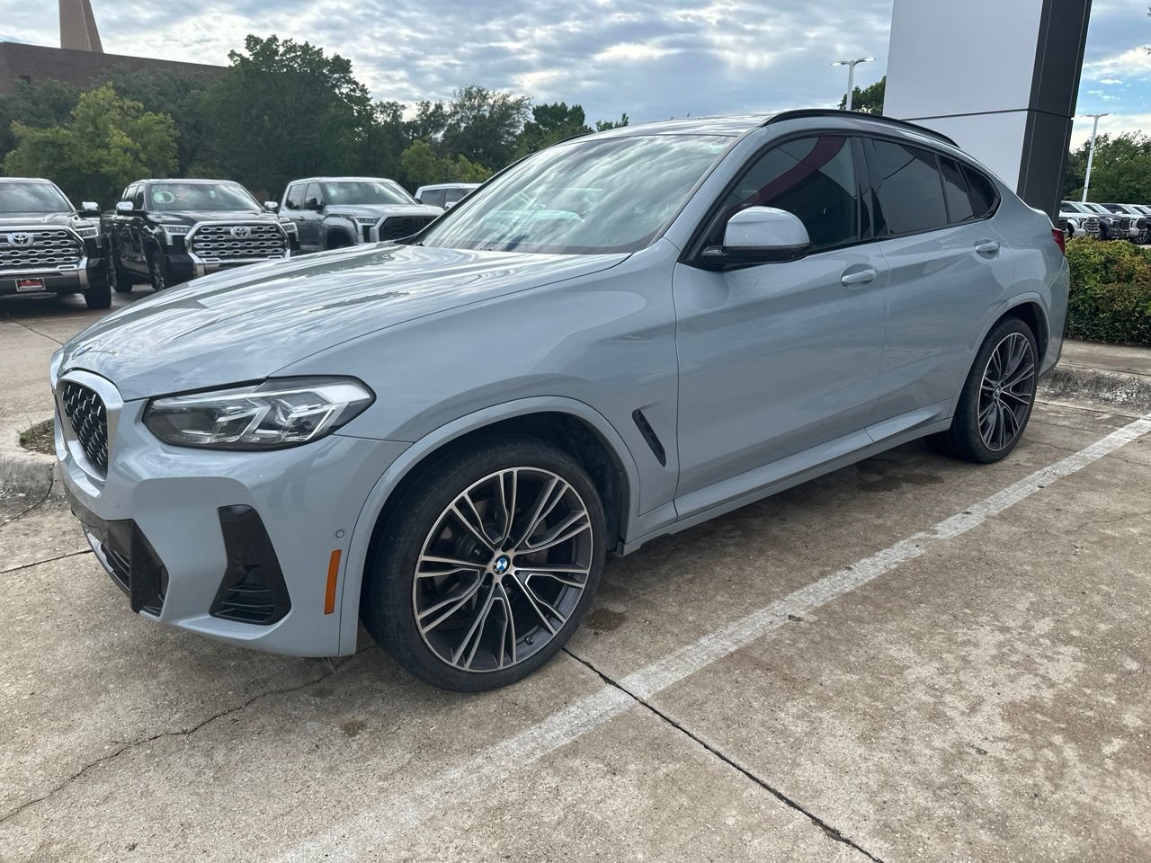 Used 2022 BMW X4 xDrive30i