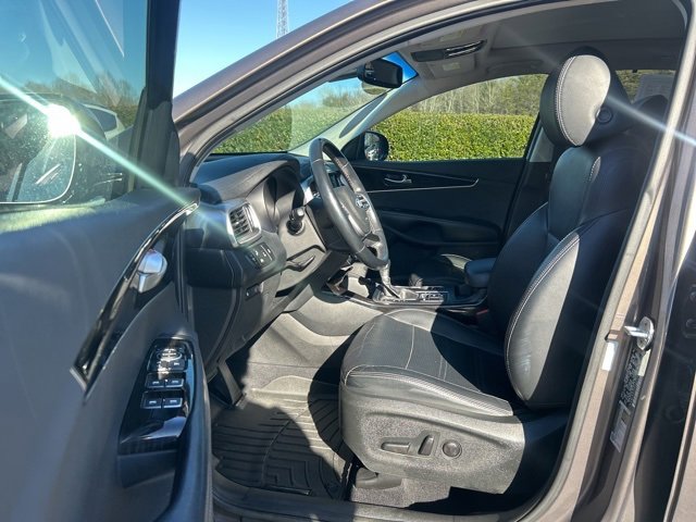 Used 2019 Kia Sorento EX w/ EX Touring Package image 14