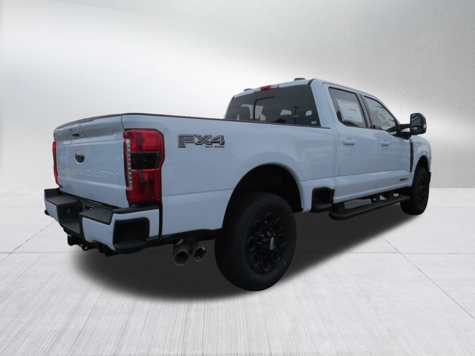 New 2025 Ford F250 Lariat w/ Lariat Ultimate Package image 9
