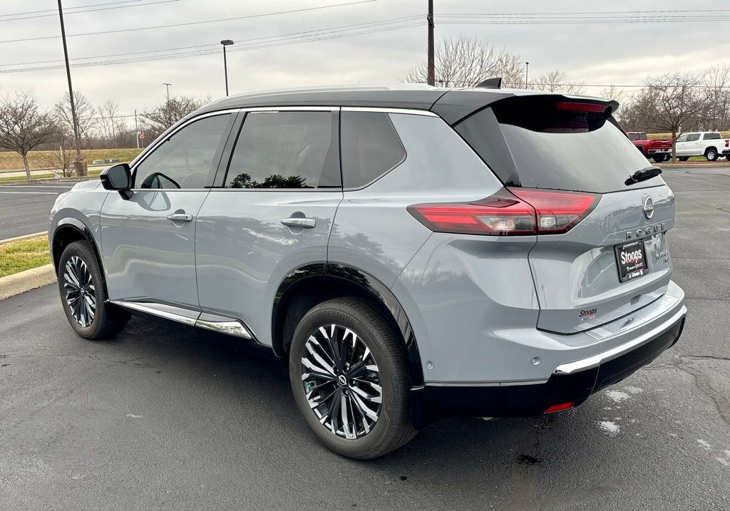 Used 2024 Nissan Rogue Platinum w/ Platinum Premium Package image 5