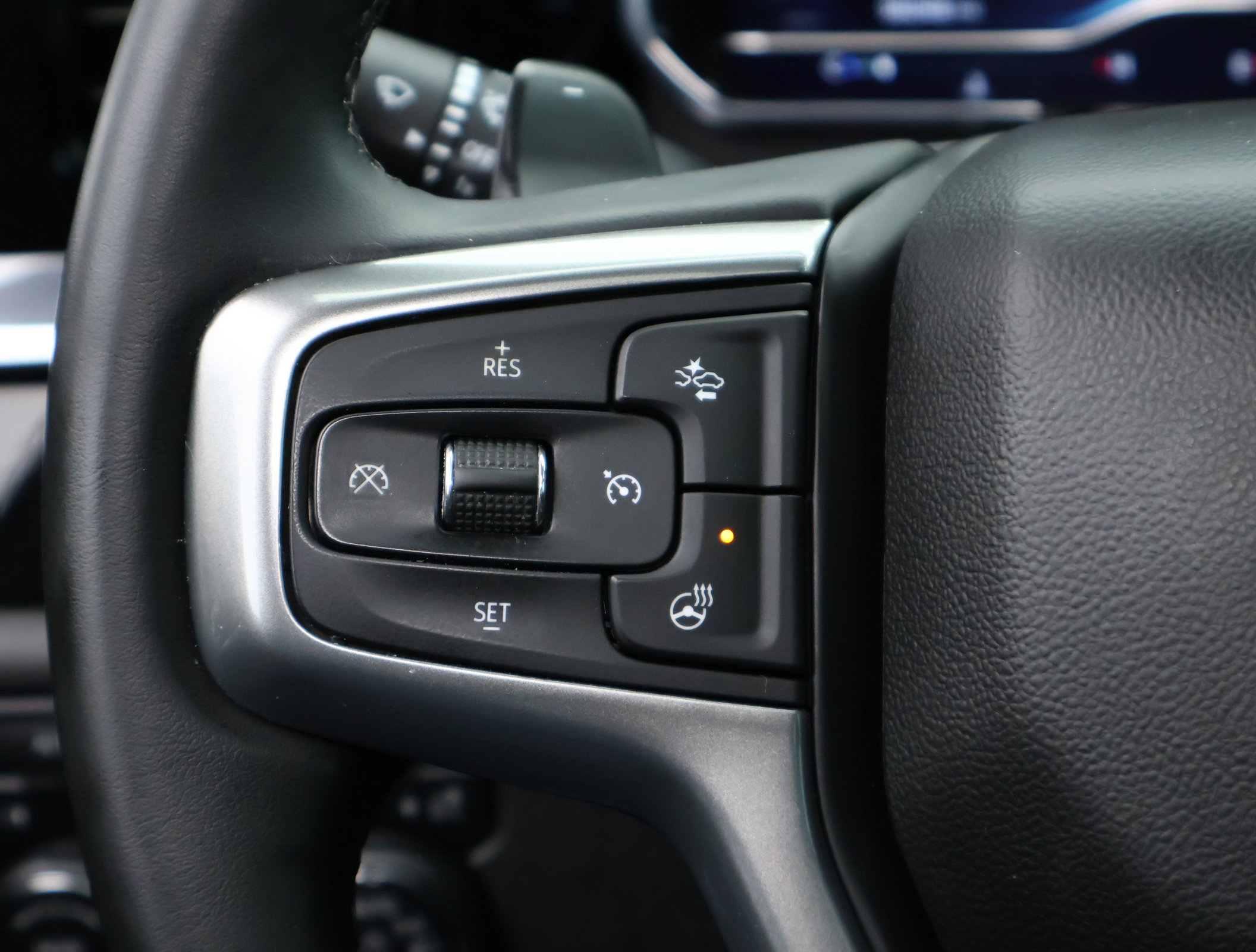Used 2023 Chevrolet Silverado 1500 RST w/ Redline Edition AWD/4WD image 15