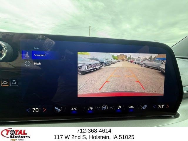 Used 2025 Chevrolet Traverse LT AWD/4WD image 27