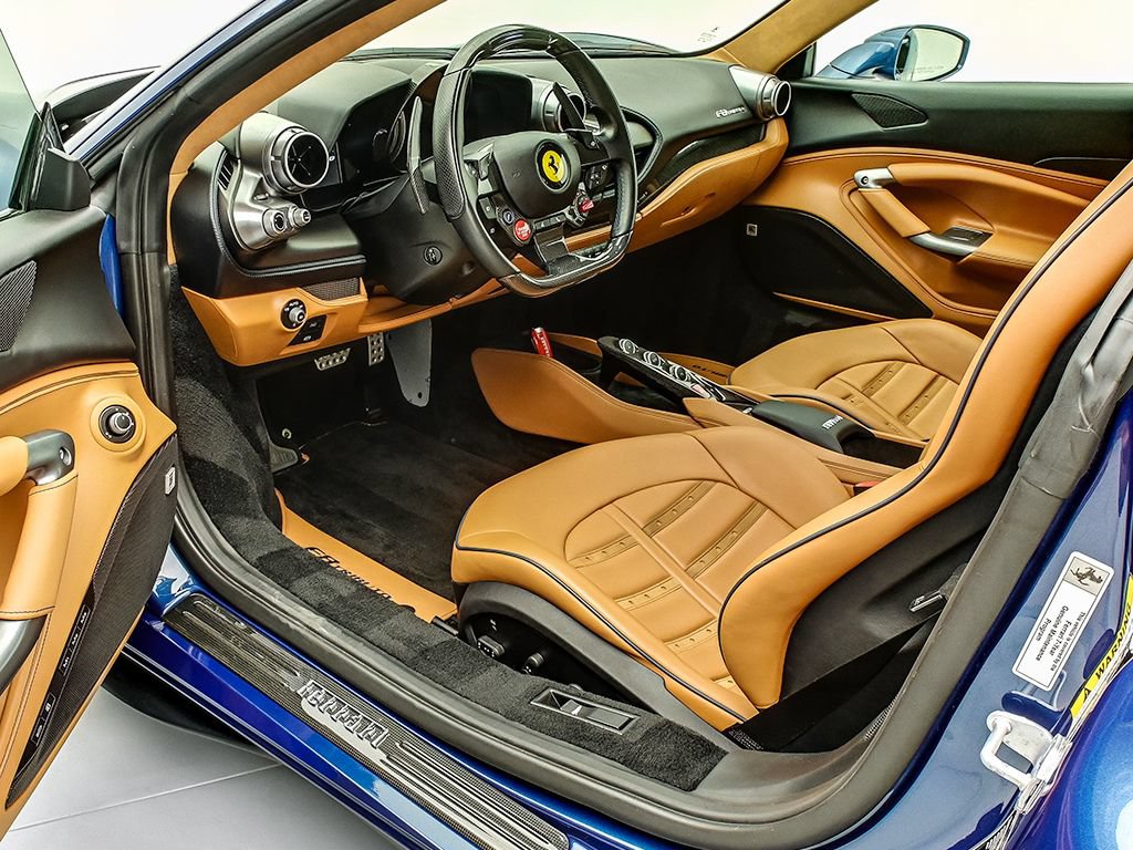 Certified 2020 Ferrari F8 Tributo RWD image 10