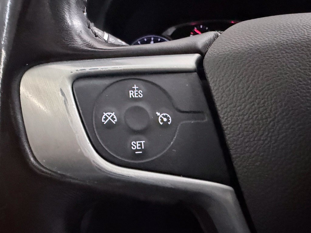 Used 2019 GMC Acadia SLT w/ LPO, Floor Liner Package FWD image 24