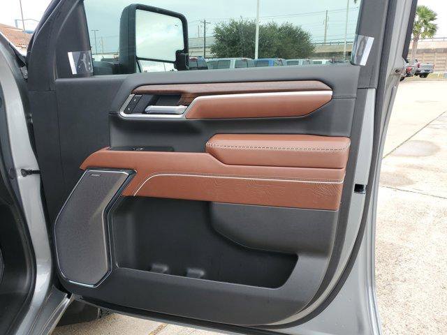 New 2026 GMC Sierra 2500 Denali Ultimate image 9