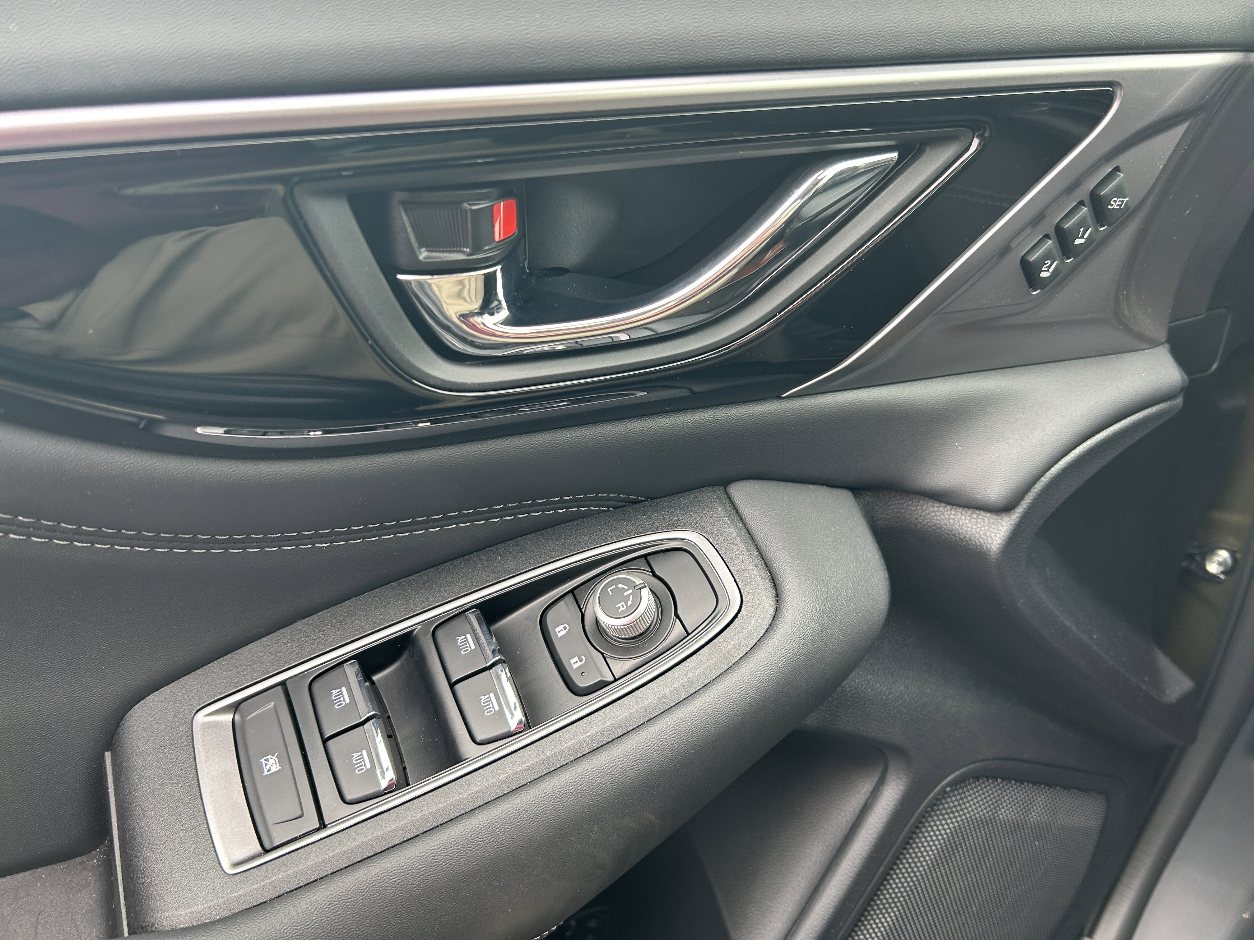 Certified 2025 Subaru Outback Limited image 20