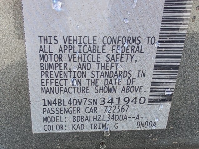 Used 2025 Nissan Altima 2.5 SV FWD image 30