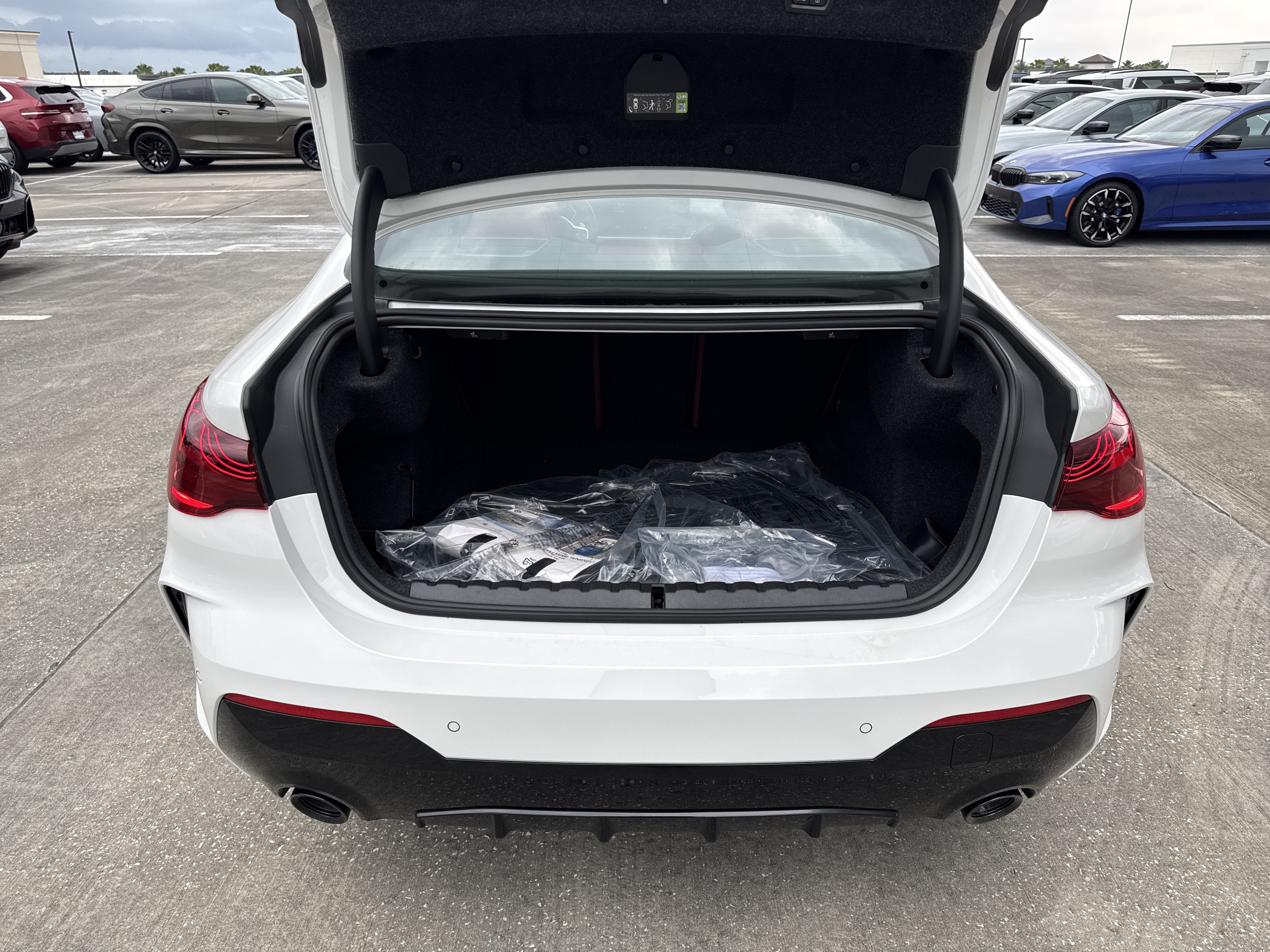 New 2027 BMW 430i Coupe w/ M Sport Package RWD image 11