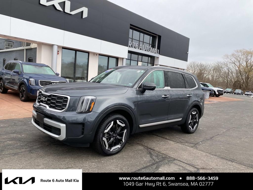 Used 2024 Kia Telluride S w/ S Sunroof Package image 1