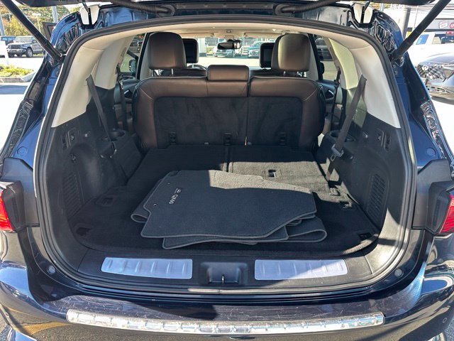 Used 2019 INFINITI QX60 Luxe w/ Sensory Package AWD/4WD image 30