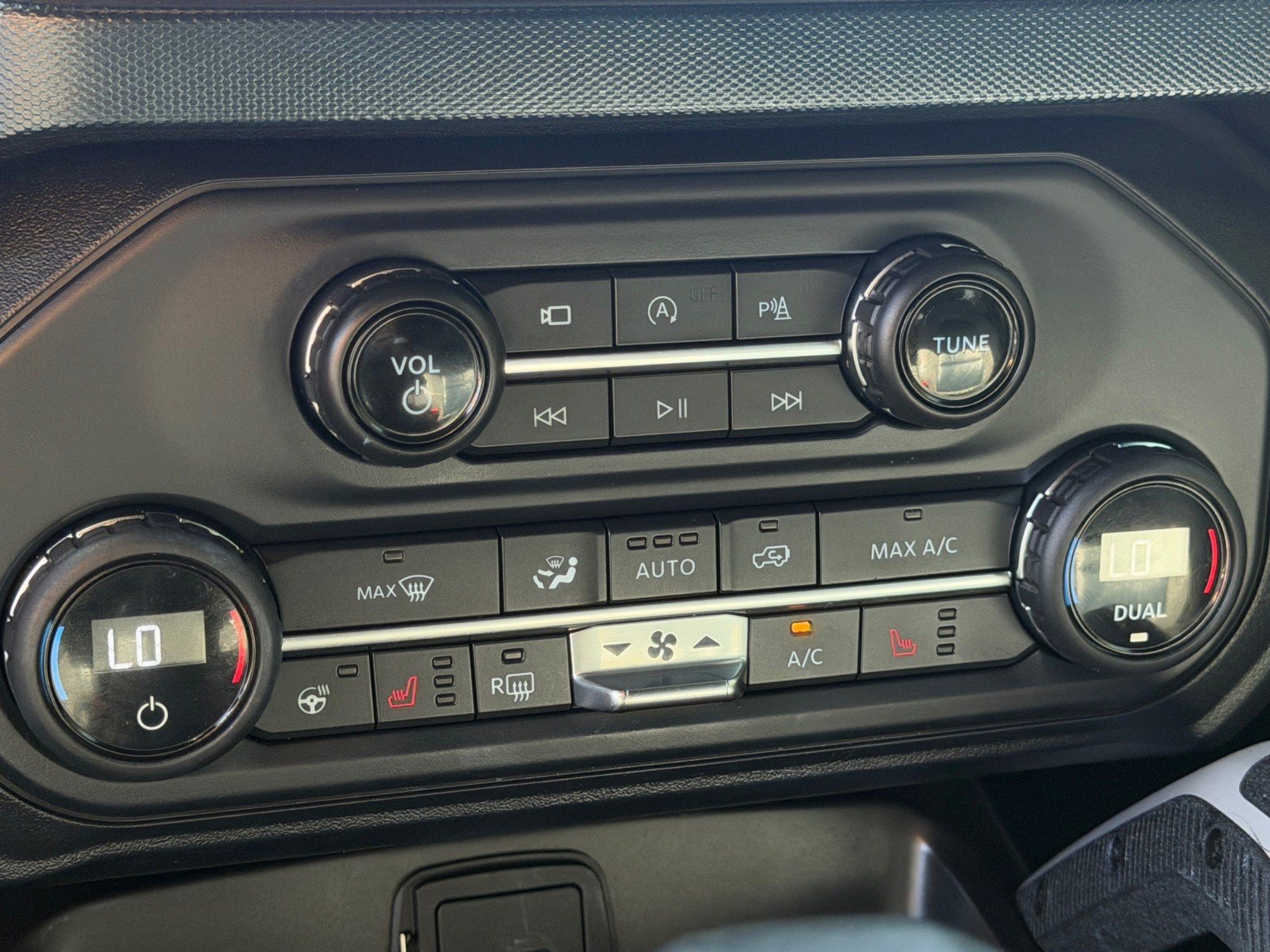 Used 2021 Ford Bronco First Edition AWD/4WD image 23