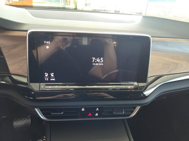 New 2026 Volkswagen Atlas SE image 22