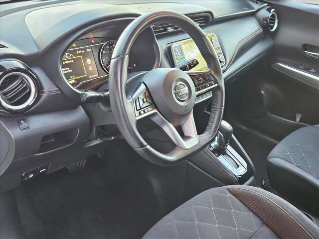 Used 2018 Nissan Kicks SR FWD image 10