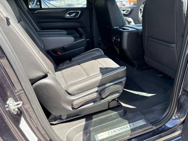 Used 2022 Chevrolet Suburban Premier AWD/4WD image 26