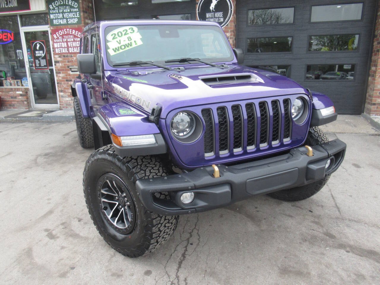 Used 2023 Jeep Wrangler Unlimited Rubicon 392 AWD/4WD image 3