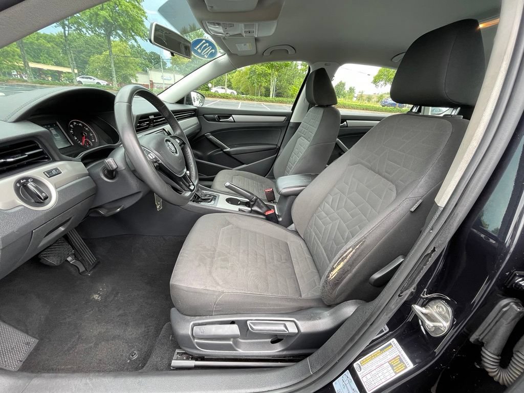 Used 2021 Volkswagen Passat 2.0T S FWD image 25