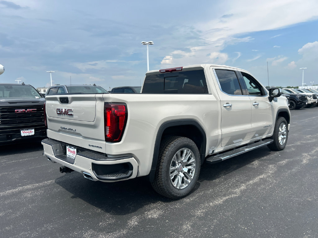 New 2026 GMC Sierra 1500 Denali AWD/4WD image 7