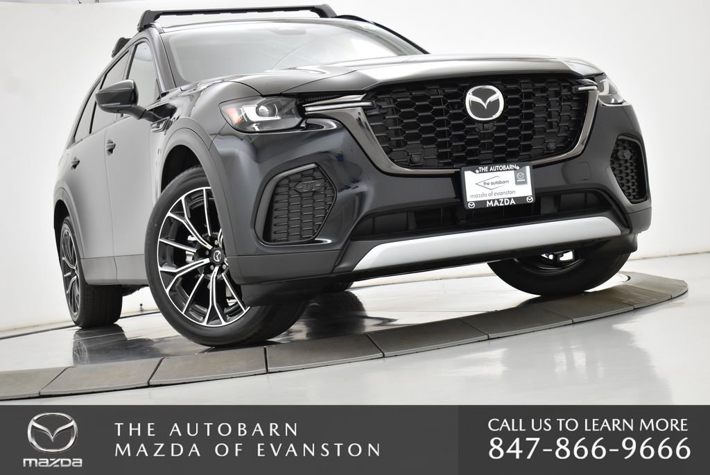 Used 2025 MAZDA CX-70 Plug-In Hybrid w/ Premium Plus AWD/4WD image 3