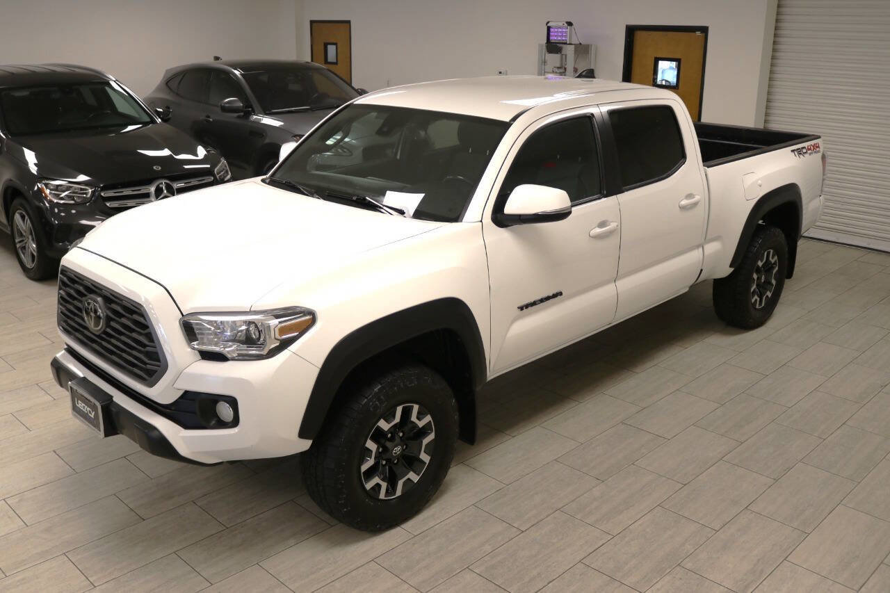 Used 2022 Toyota Tacoma TRD Off-Road image 92