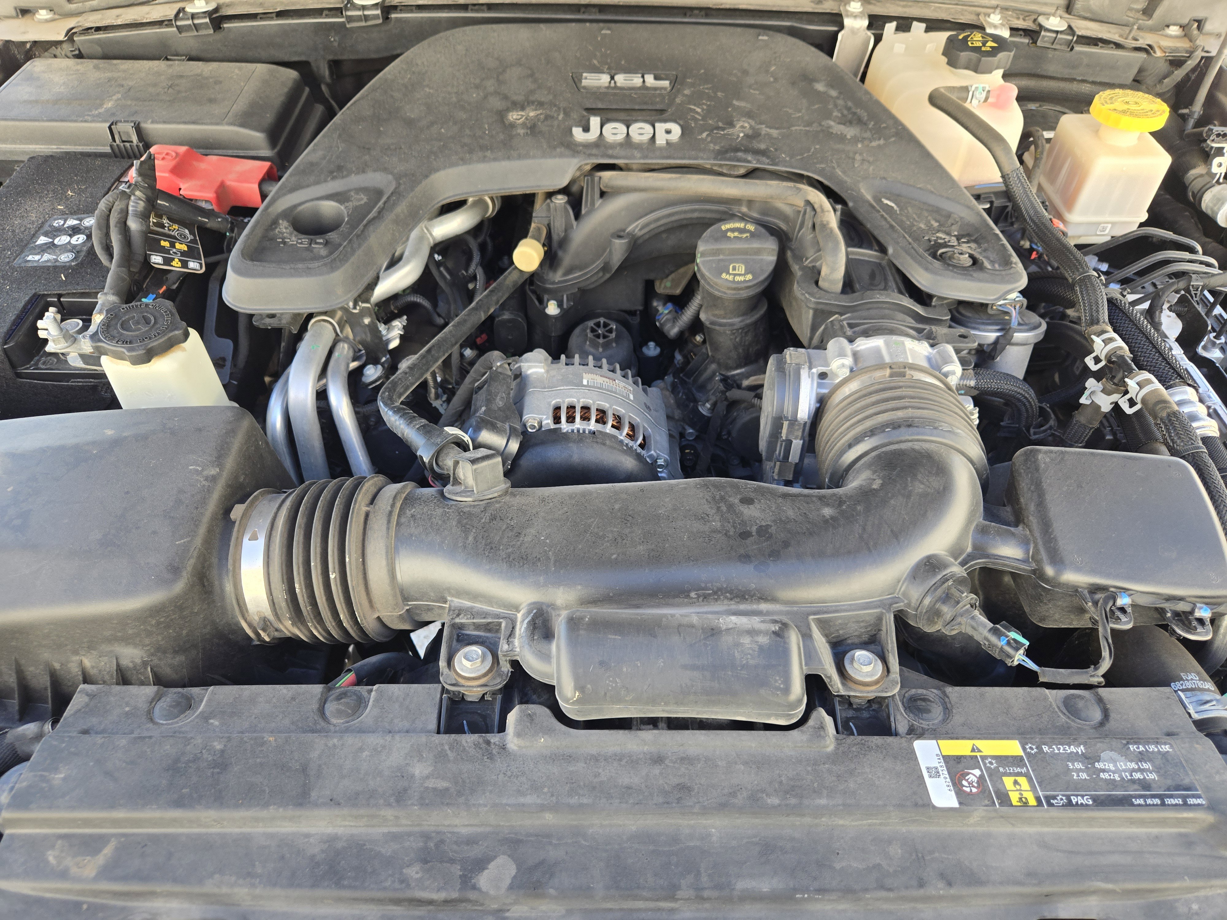 Used 2020 Jeep Gladiator Rubicon w/ Cold Weather Group image 32