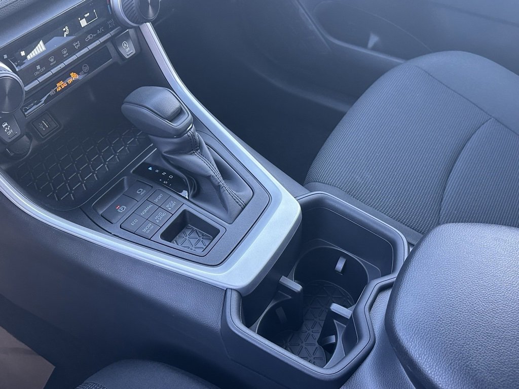 New 2025 Toyota RAV4 LE image 27