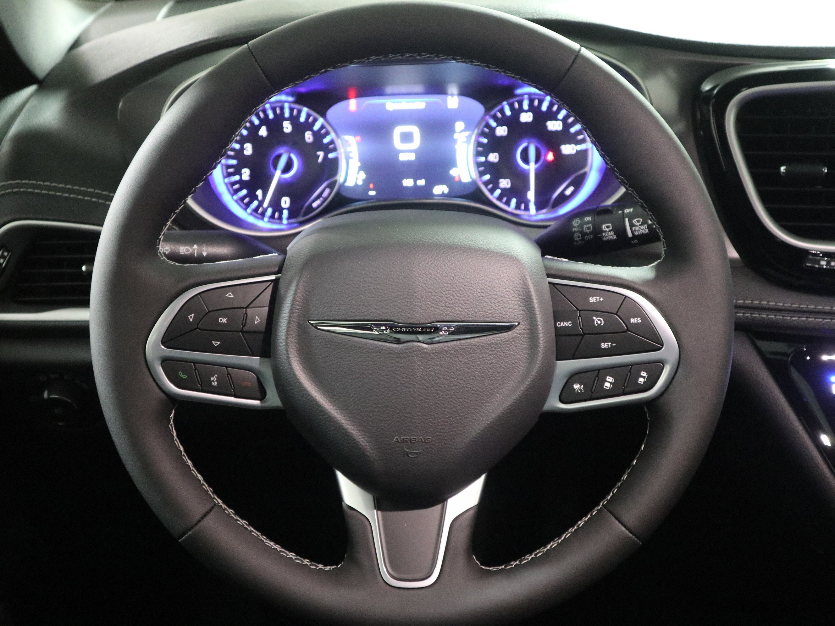 New 2026 Chrysler Pacifica Select image 17