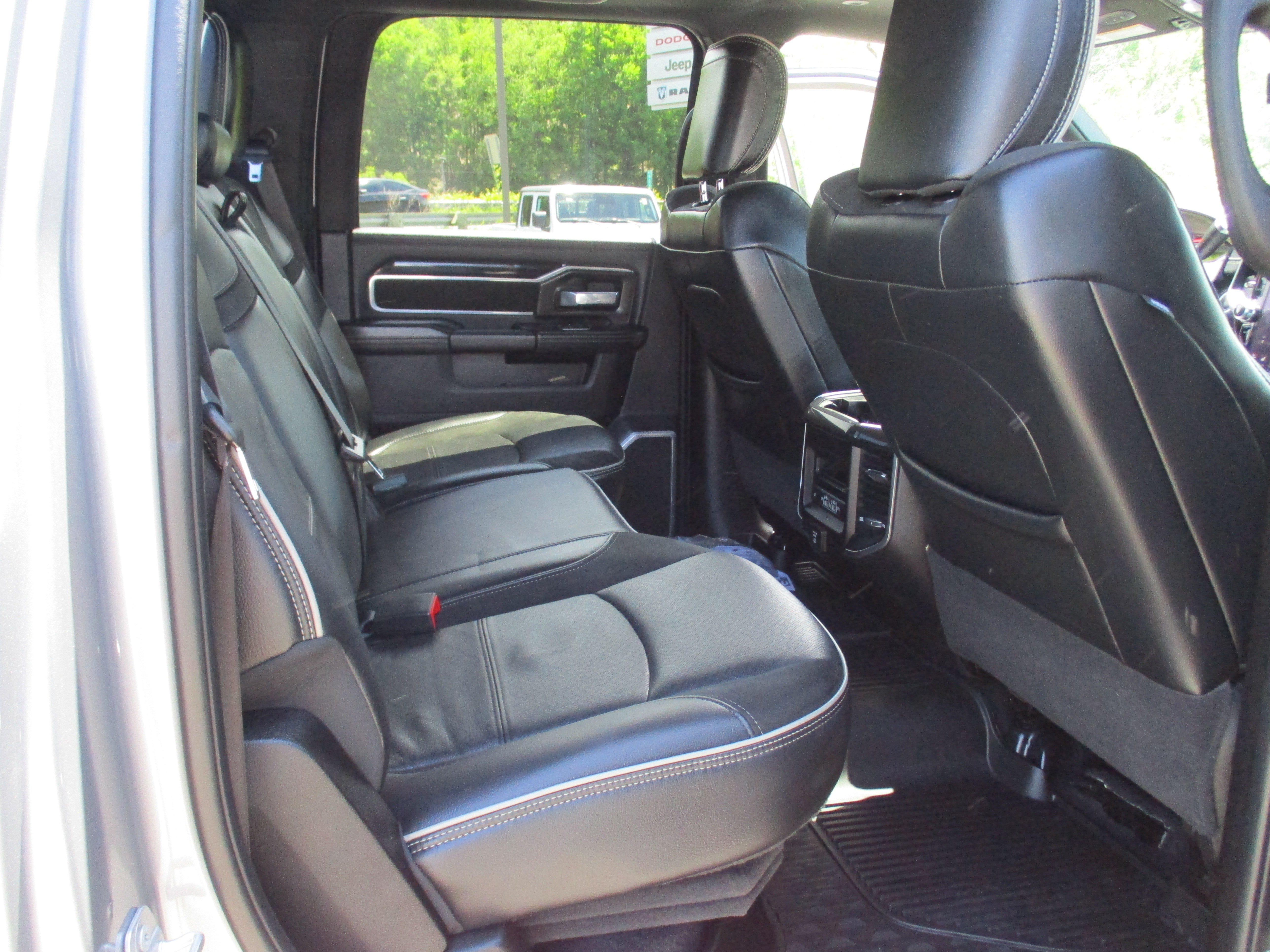 Certified 2021 RAM 2500 Laramie AWD/4WD image 15