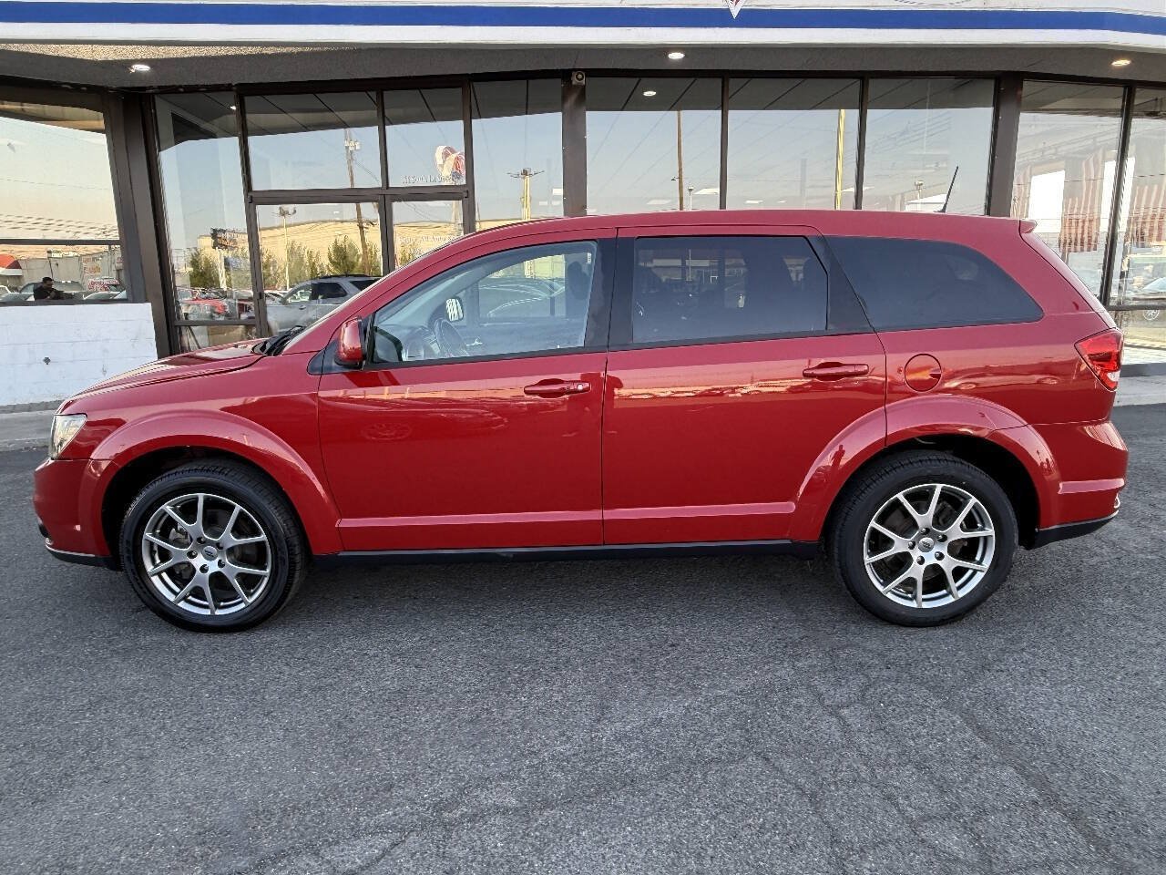 Used 2019 Dodge Journey GT AWD/4WD image 3