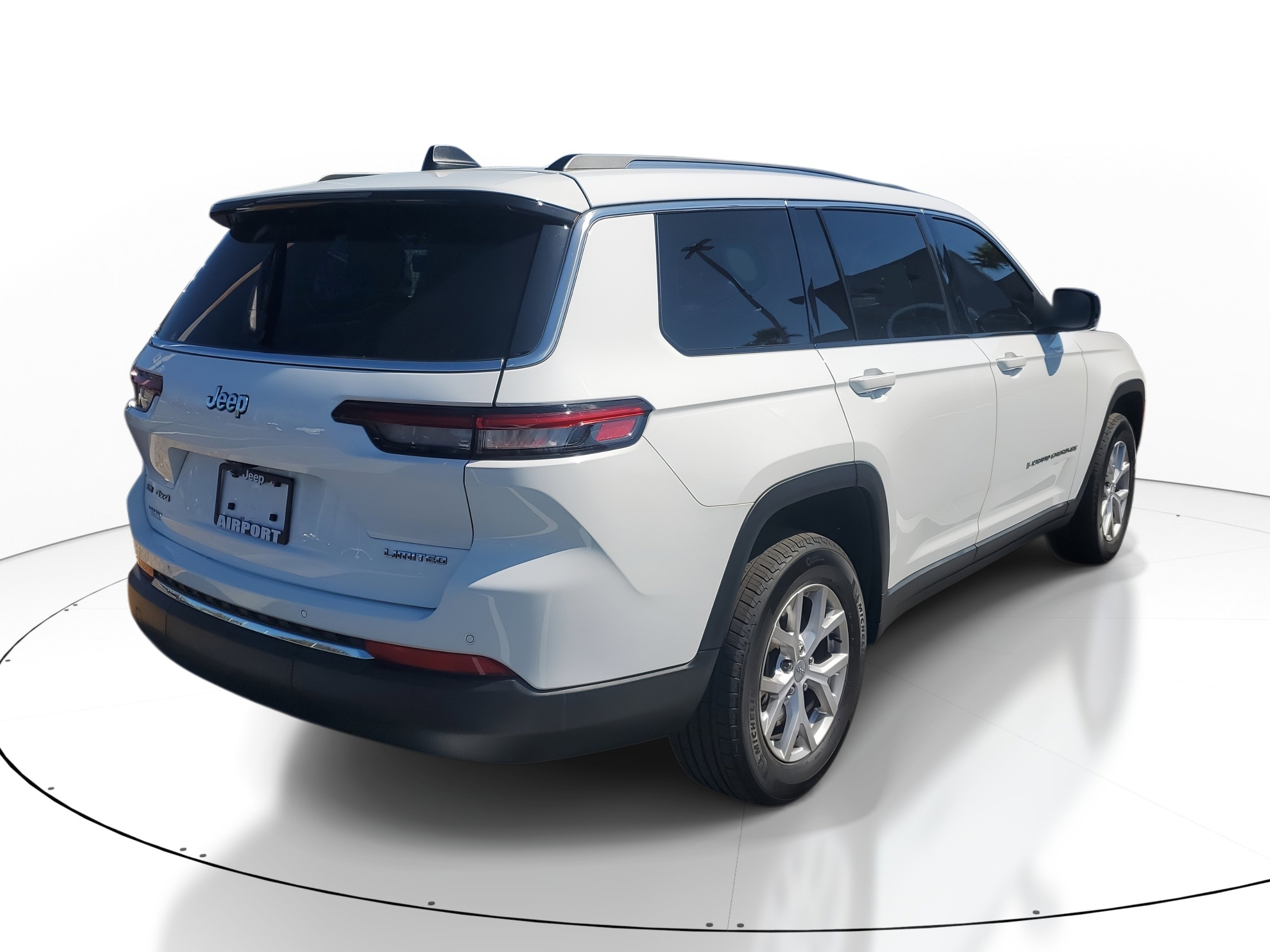 Used 2021 Jeep Grand Cherokee L Limited image 4