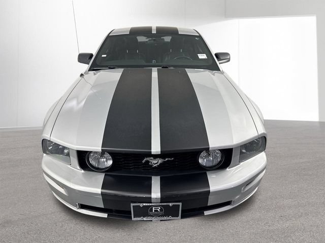 Used 2005 Ford Mustang GT RWD image 23