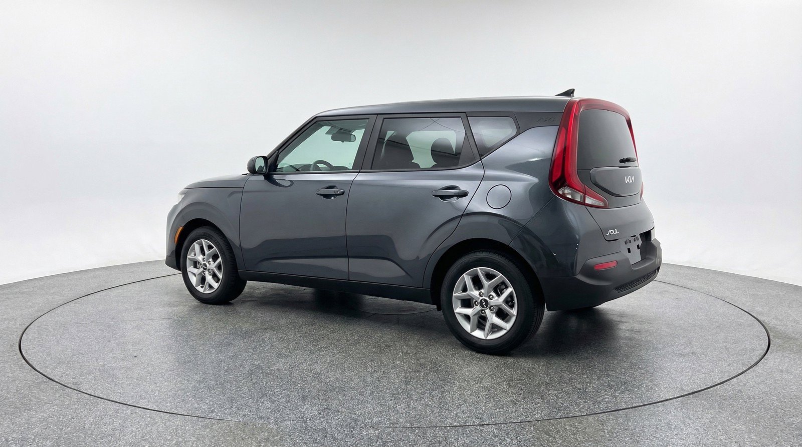 Used 2025 Kia Soul LX w/ LX Technology Package FWD image 6
