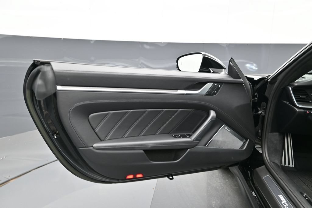 Certified 2022 Porsche 911 Turbo S AWD/4WD image 8