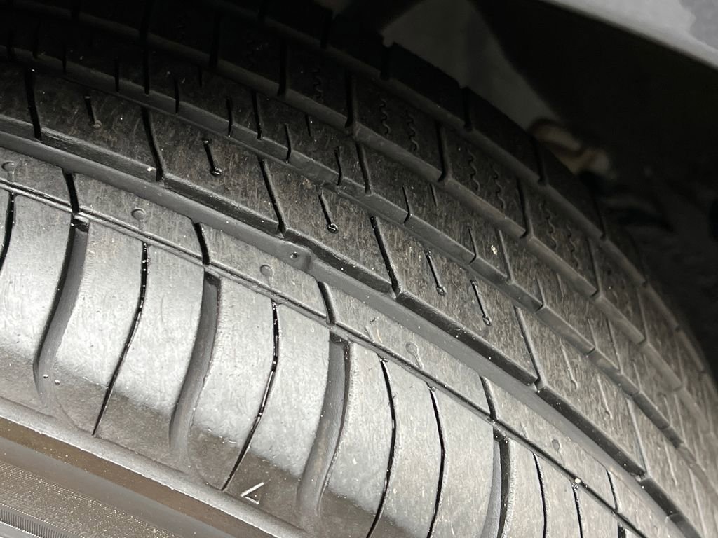 Used 2022 Toyota Prius Prime LE image 24