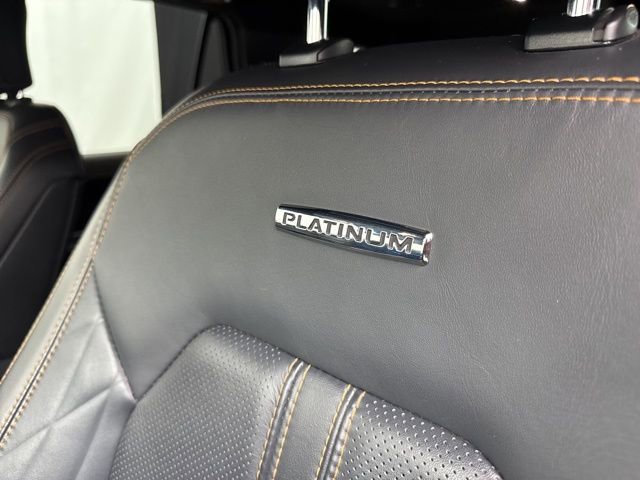 Used 2023 Ford Expedition Platinum image 14